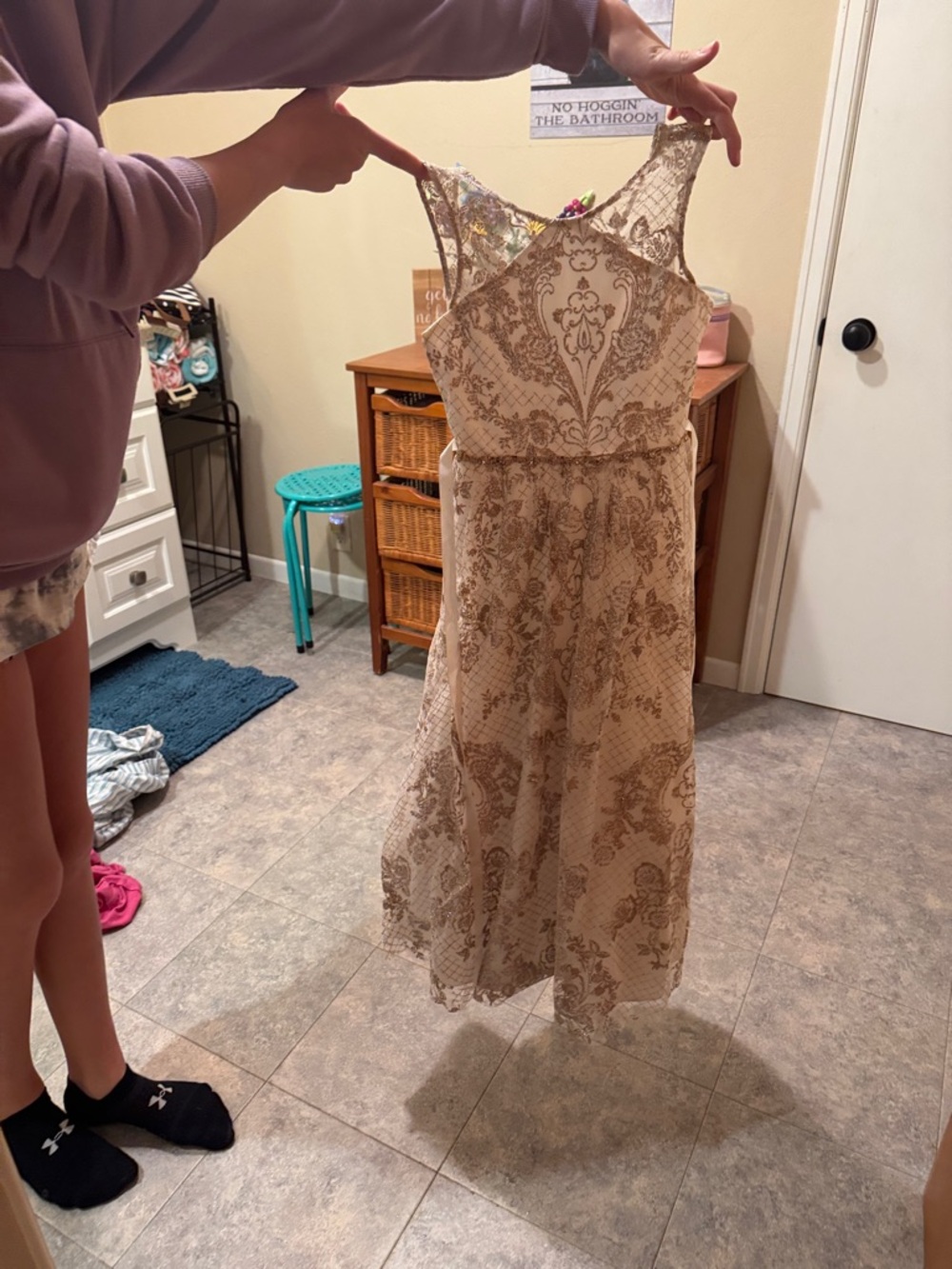 Sleeveless Lace Overlay Midi Dress in Cream and Taupe